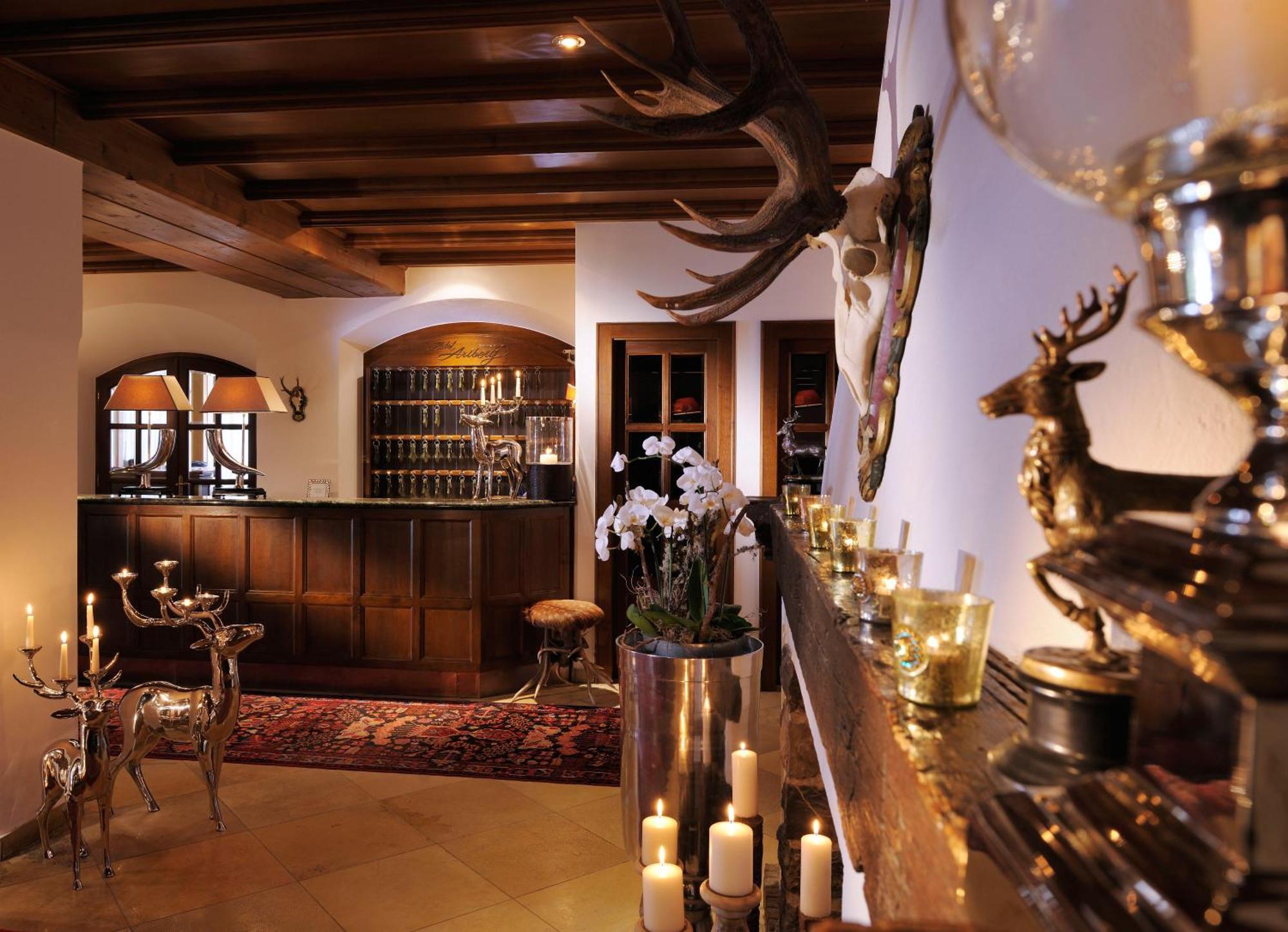 Hotel Arlberg Lech Bagian luar foto